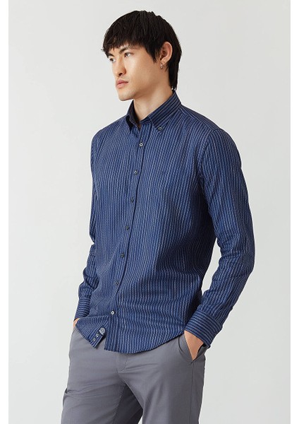 Erkek Regular Fit Uzun Kollu Spor Gömlek Lacivert GM22Y221130_K39 fırsatları