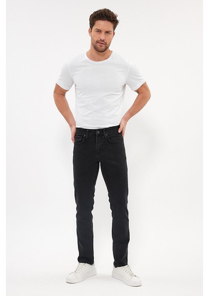 Erkek Jean Pantolon Slimfit Arjen 651 RD24KE011537
