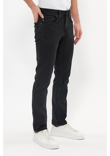 Erkek Jean Pantolon Slimfit Arjen 651 RD24KE011537 modelleri