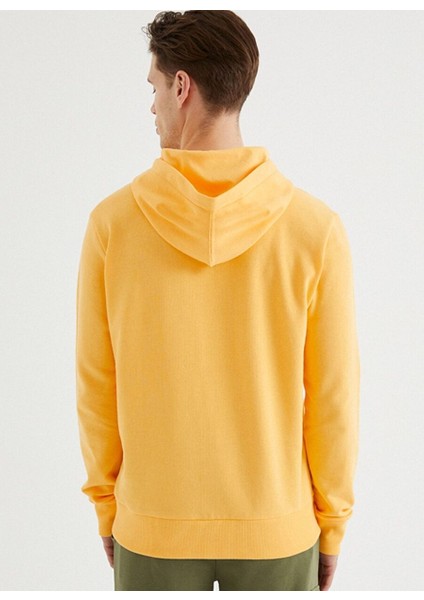Sarı Kapüşonlu Cepli Pamuklu Regular Fit Erkek Sweatshirt Core Hoodıe W/pocket fırsatları