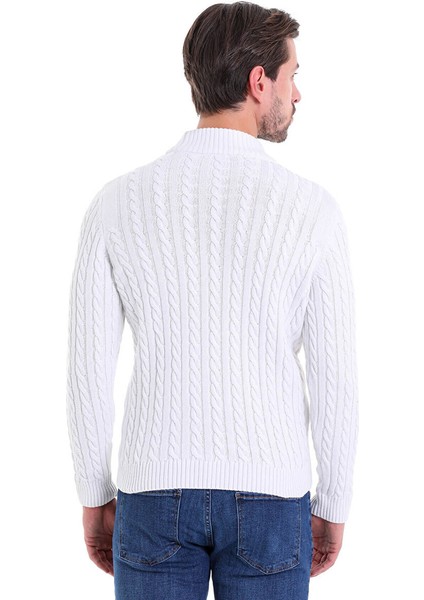 Ekru Comfort Fit Desenli Pamuklu Yarım Balıkçı Yaka Triko Kazak indirimleri