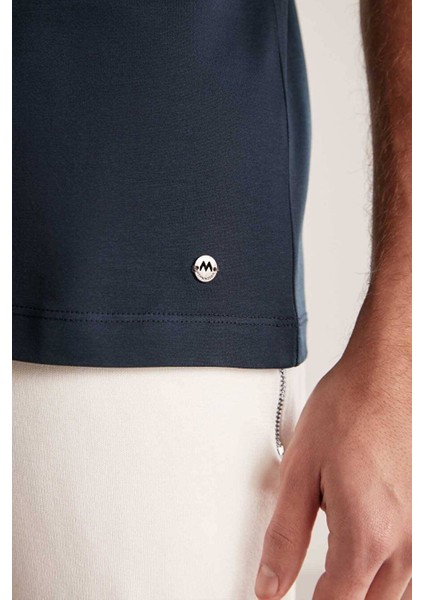 Bisiklet Yaka Lacivert Basic T-Shirt