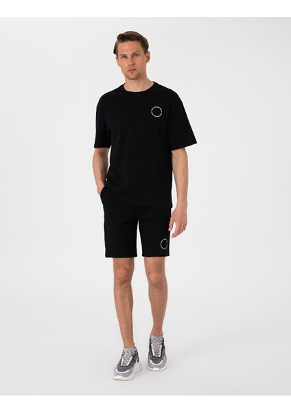 Siyah Regular Fit Örme Şort