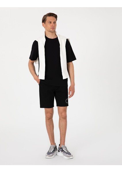 Siyah Regular Fit Örme Şort