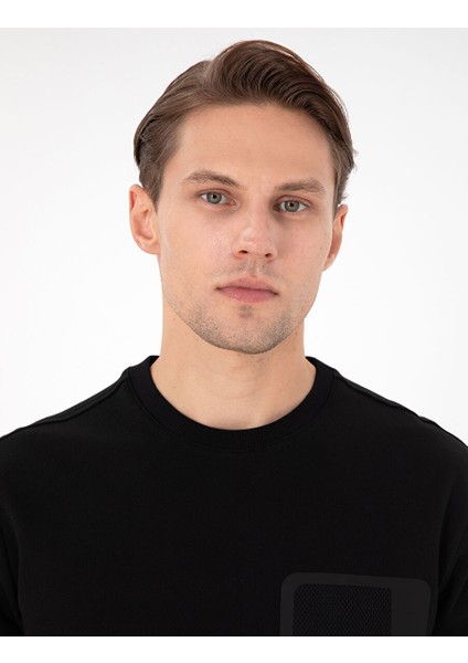 Siyah Regular Fit Bisiklet Yaka Sweatshirt