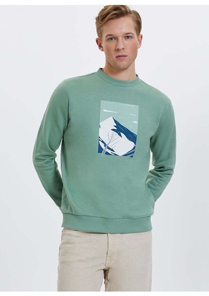 Yeşil Baskılı Bisiklet Yaka Pamuklu Regular Fit Erkek Sweatshirt Wmwınter Mountaın
