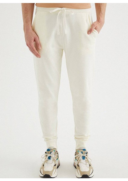 Beyaz Basic Pamuklu Regular Fit Lastikli Paça Erkek Eşofman Altı Core Jogger