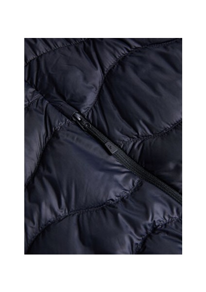 Siyah Erkek Dik Yaka Yelek G79624030_M Helium Down Vest