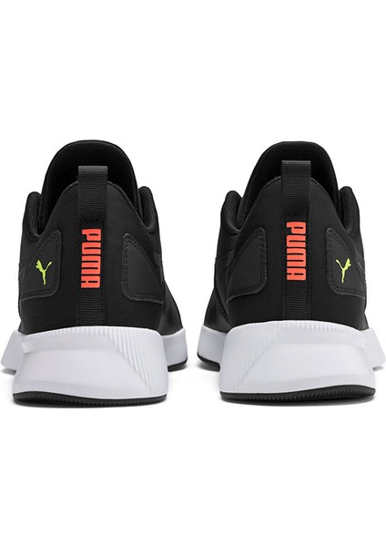 19225713 Flyer Runner Puma Black-N Siyah Erkek Koşu Ayakkabısı