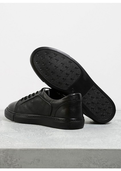 Siyah Erkek Deri Sneaker Tena fırsatları