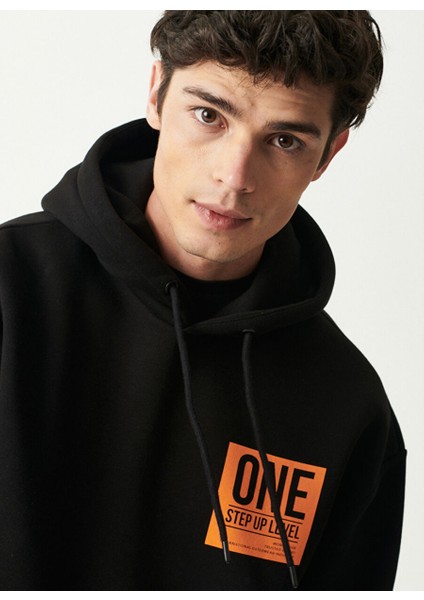 Kapüşonlu Siyah Erkek Sweatshırt L222673-001 modelleri