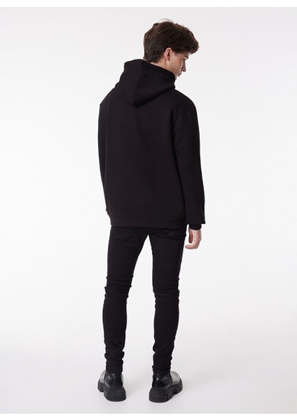 Kapüşonlu Regular Fit Siyah Erkek Sweatshirt L222678-001