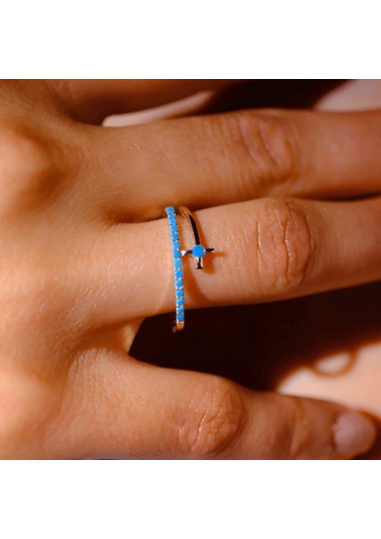 Gümüş Yüzük - Firuze Taşlı Yarım Tur Sarmalı Modern Tasarım 925 Ayar Gümüş Kadın Yüzük - Hediyelik