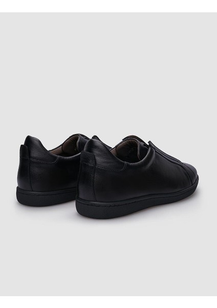 Siyah Erkek Deri Sneaker 123125S