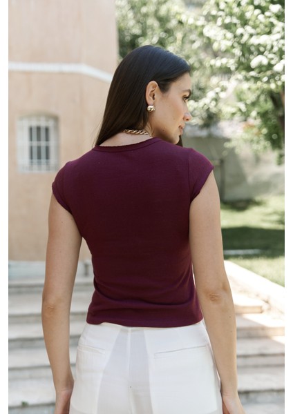 Kensal Dar Kesim Bordo T-Shirt indirimleri
