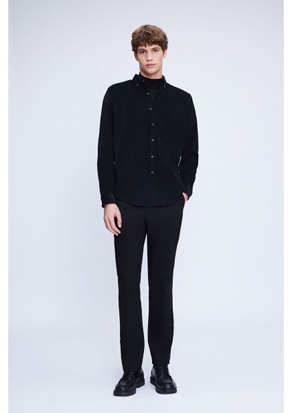 Siyah Slim Fit 100% Pamuklu Düğmeli Yaka Uzun Kollu Klasik Gömlek fiyatları