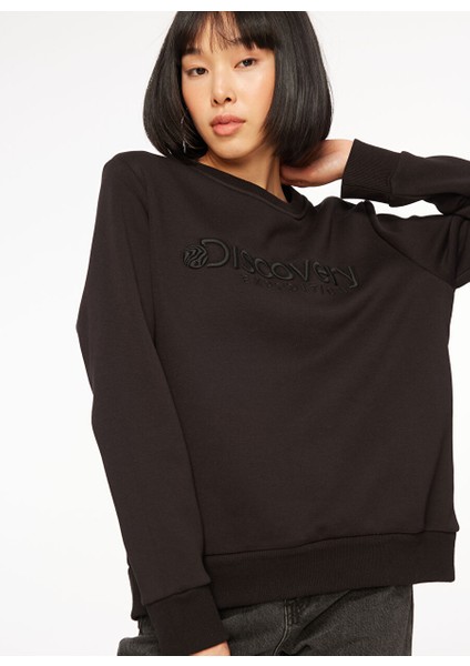 Siyah Kadın Bisiklet Yaka Relaxed Fit Nakışlı Sweatshirt D3WL-SWT15