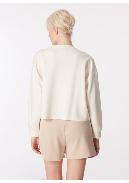 Ekru Kadın Oversize Baskılı Sweatshirt D4SL-SWT3032