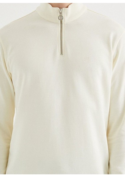 Krem Rengi Yarım Fermuarlı Yaka Pamuklu Regular Fit Erkek Sweatsirt Core Half Zıp