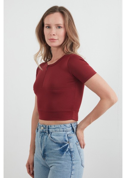 Basic Yarım Fermuarlı Dalgıç Kumaş Crop Tişört modelleri