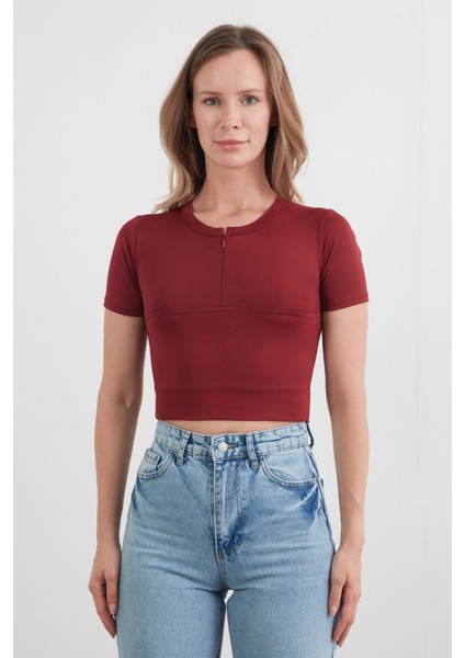 Basic Yarım Fermuarlı Dalgıç Kumaş Crop Tişört