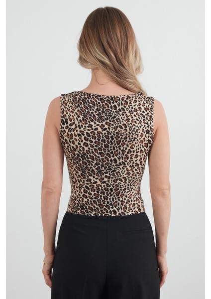 Leopar Desenli Drapeli Degaje Yaka Bluz