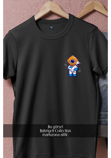 Oversize Oyuncak ve Mini Dalgıç Cep Tasarımlı Unisex T-Shirt fiyatları
