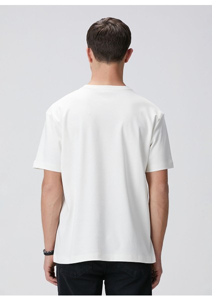 Ekru Erkek Comfort Fit T-Shirt 1094087 indirimleri