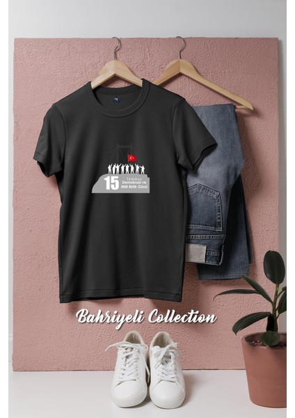 Oversize 15 Temmuz Demokrasi ve Milli Birlik Günü Tasarımlı Unisex T-Shirt