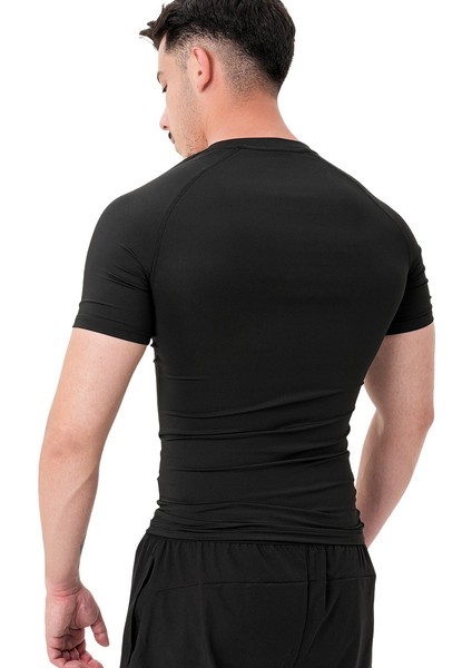 Tech Kısa Kollu T-Shirt Siyah fiyatları