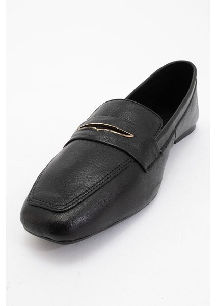 Irıdessa Siyah Cilt Hakiki Deri Tokalı Küt Burun Kadın Loafer Ayakkabı modelleri