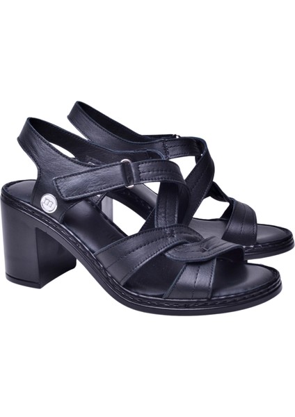 Kadın Deri Sandalet D25YS-2505 fırsatları