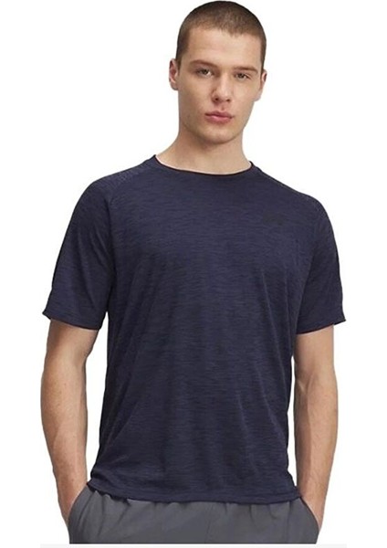 Tech Textured Ss Erkek T-Shirt 1382796-044