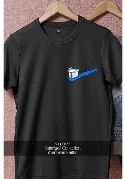 Oversize Diş Fırçası Diş Macunu Cep Tasarımlı Unisex T-Shirt