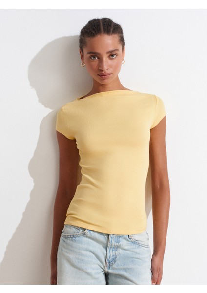 31855 Kayık Yaka T-Shirt-Sarı