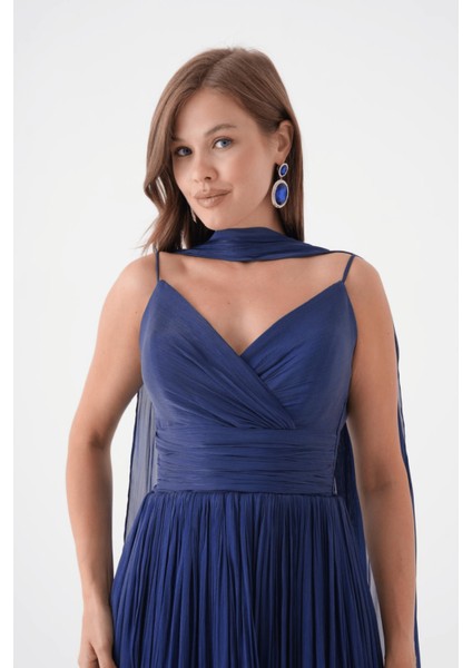 Kırinkıl Saten Kumaş Askılı Midi Boy Elbise - Lacivert fırsatları