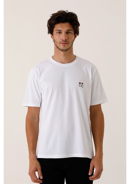 Salt & Pepper Unisex T-Shirt indirimleri