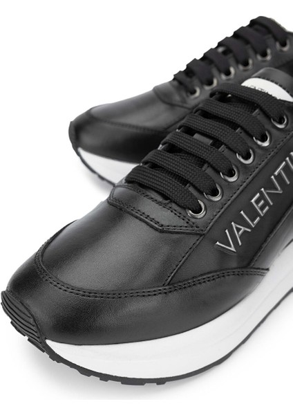 Beyaz-Gümüş Kadın Deri Sneaker 1040 91E1002 Bn Ayk Y24 modelleri