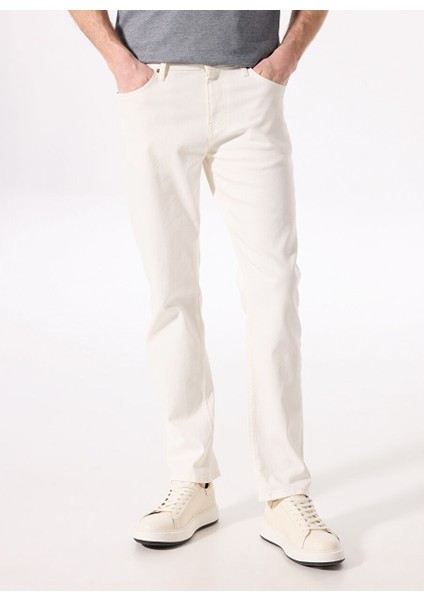 Kırık Beyaz Erkek Düz Paça Slim Fit Denim Pantolon F4SM-PNT 110 modelleri