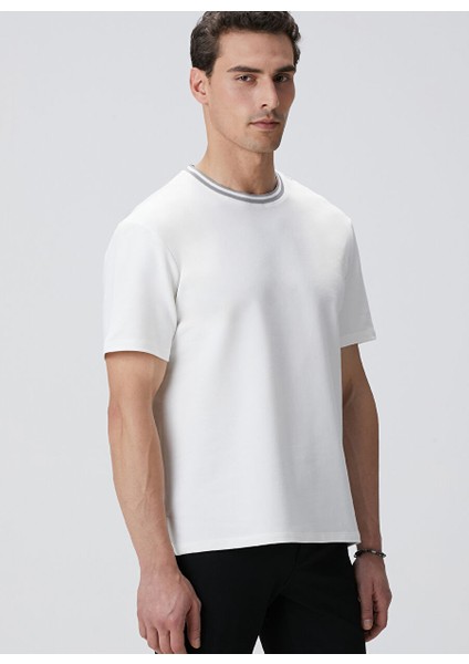 Ekru Erkek Slim Fit T-Shirt 1095176