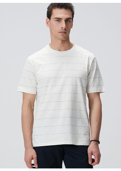 Ekru Erkek Comfort Fit T-Shirt 1094370