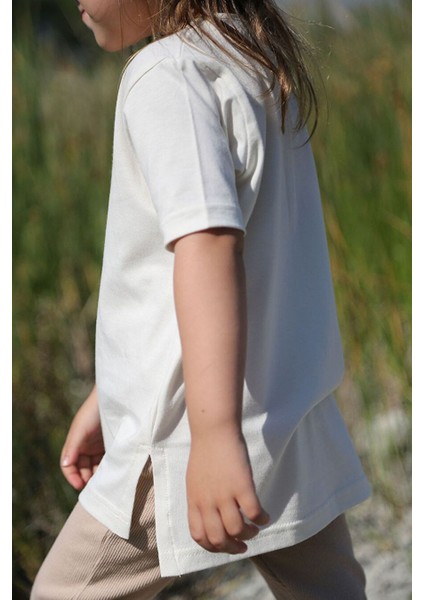 Erkek ve Kız Bebek Çocuk %100 Pamuklu Kısa Kollu Unisex Fit Kesim Tişört