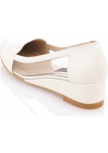 17309 Beyaztransparan Büyük Numara Gündelik Kadın Ayakkabısı fiyatları