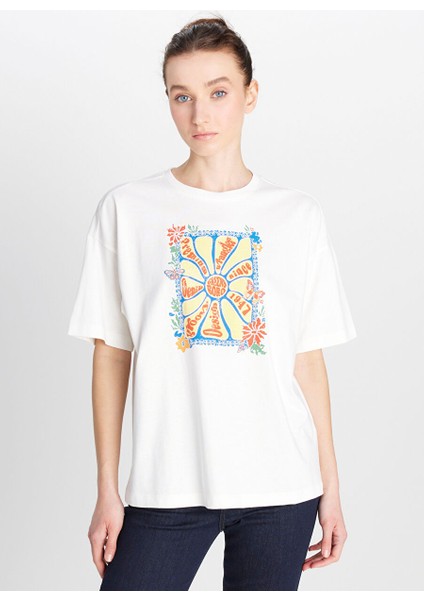 Ekru Kadın Loose Fit T-Shirt W2510751102-GRAFIK Logo Loose T-Shi
