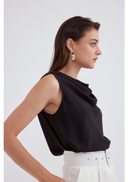 Degaje Yaka Kolsuz Bluz - Siyah modelleri