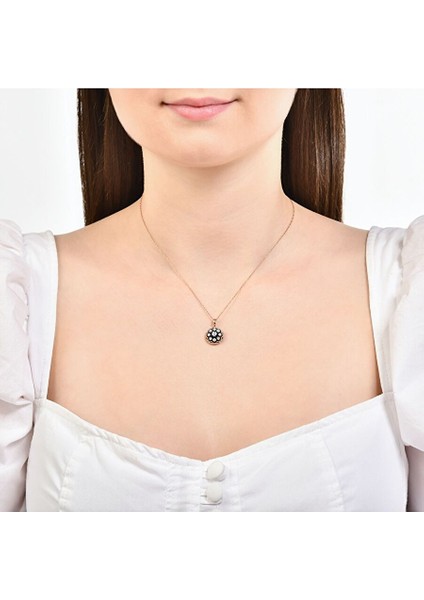 0.07 Karat Gül Elmas Kolye