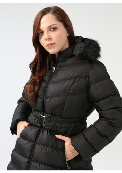 Siyah Kadın Kürklü Mont 22KSL6022