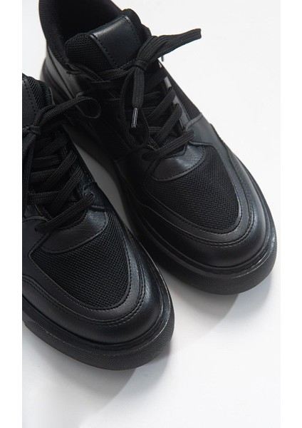 Siyah Kadın Sneaker 1-364K401