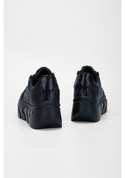 Siyah Kadın Deri Sneaker 1011 6186 Bn Ayk SK23/24