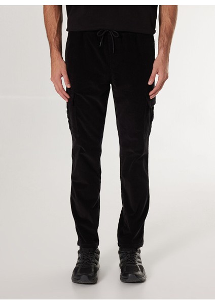Siyah Erkek Jogger Nakışlı Kargo Pantolon D4WM-PNT3344
